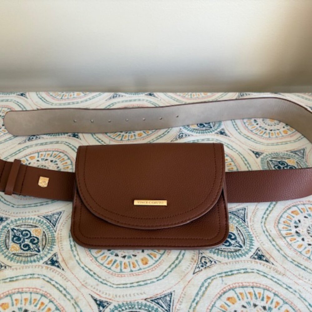 Vince Camuto belt bag